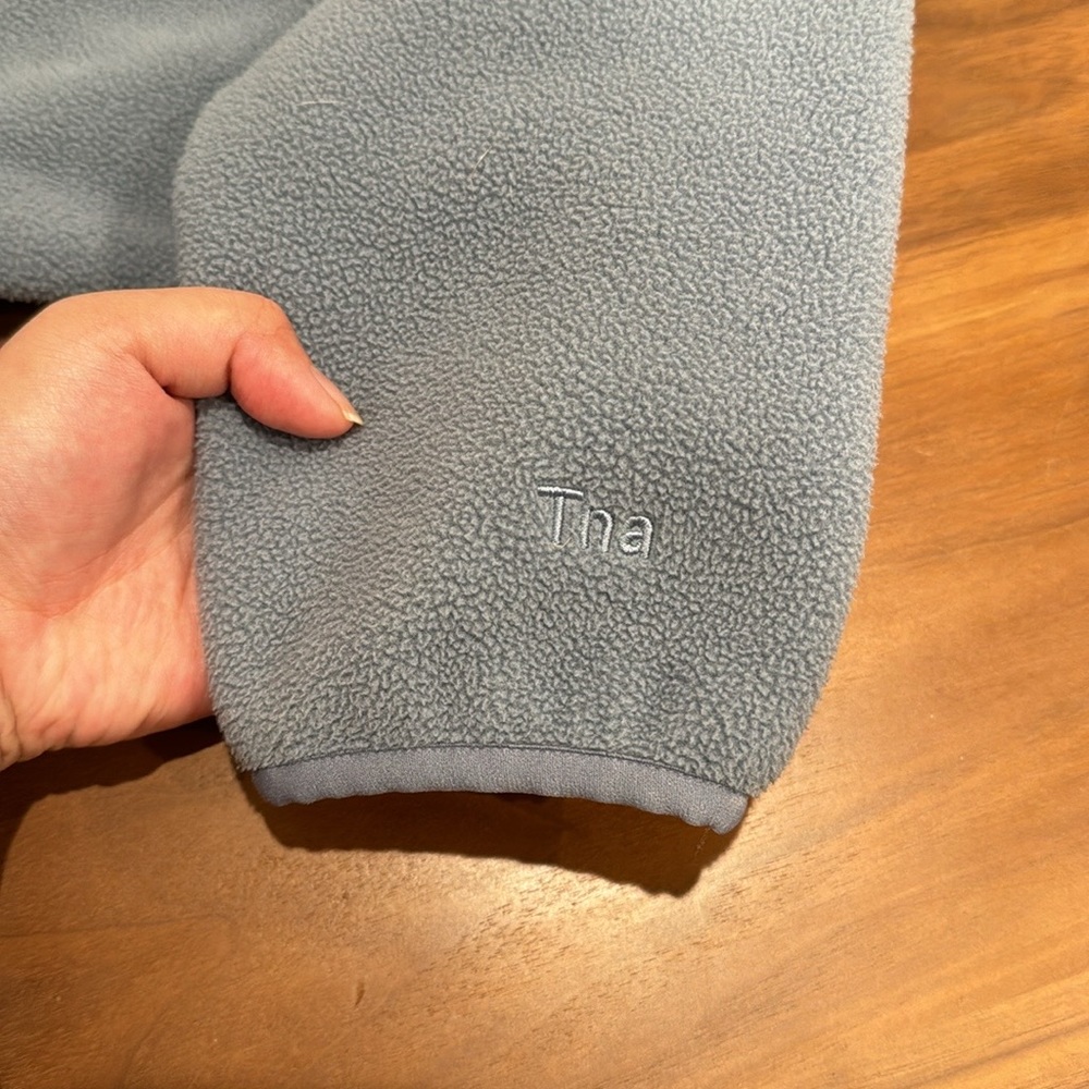 Aritzia Tna Tab Blue Fleece Cropped Hoodie Sweatshirt XS - Picture 4 of 4
